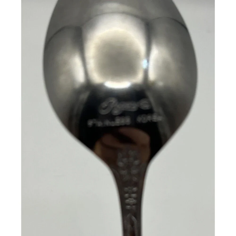 Set of 4 Oneida Distinction Deluxe KENNETT SQUARE Stainless Steak Spoons